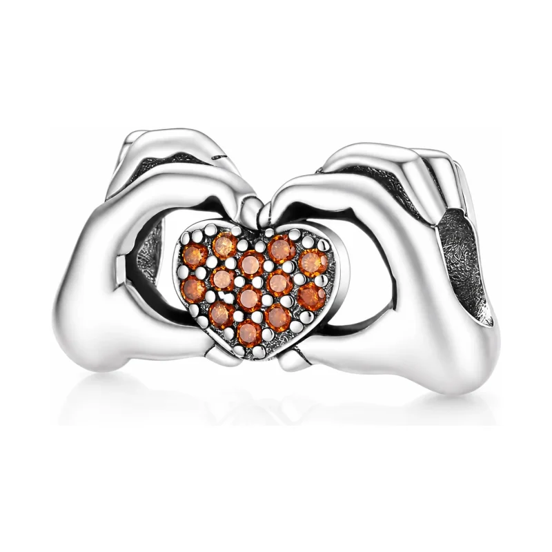 „Szerető Kezek” Ezüst Charm – 925 Ezüsttel